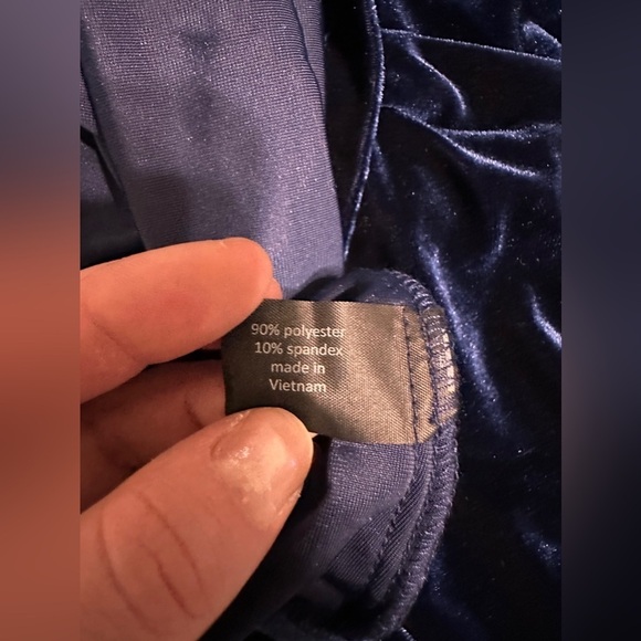 Lane Bryant Velvet Bell Sleeve Dress Blue NWT size 26 28 - Picture 6 of 6